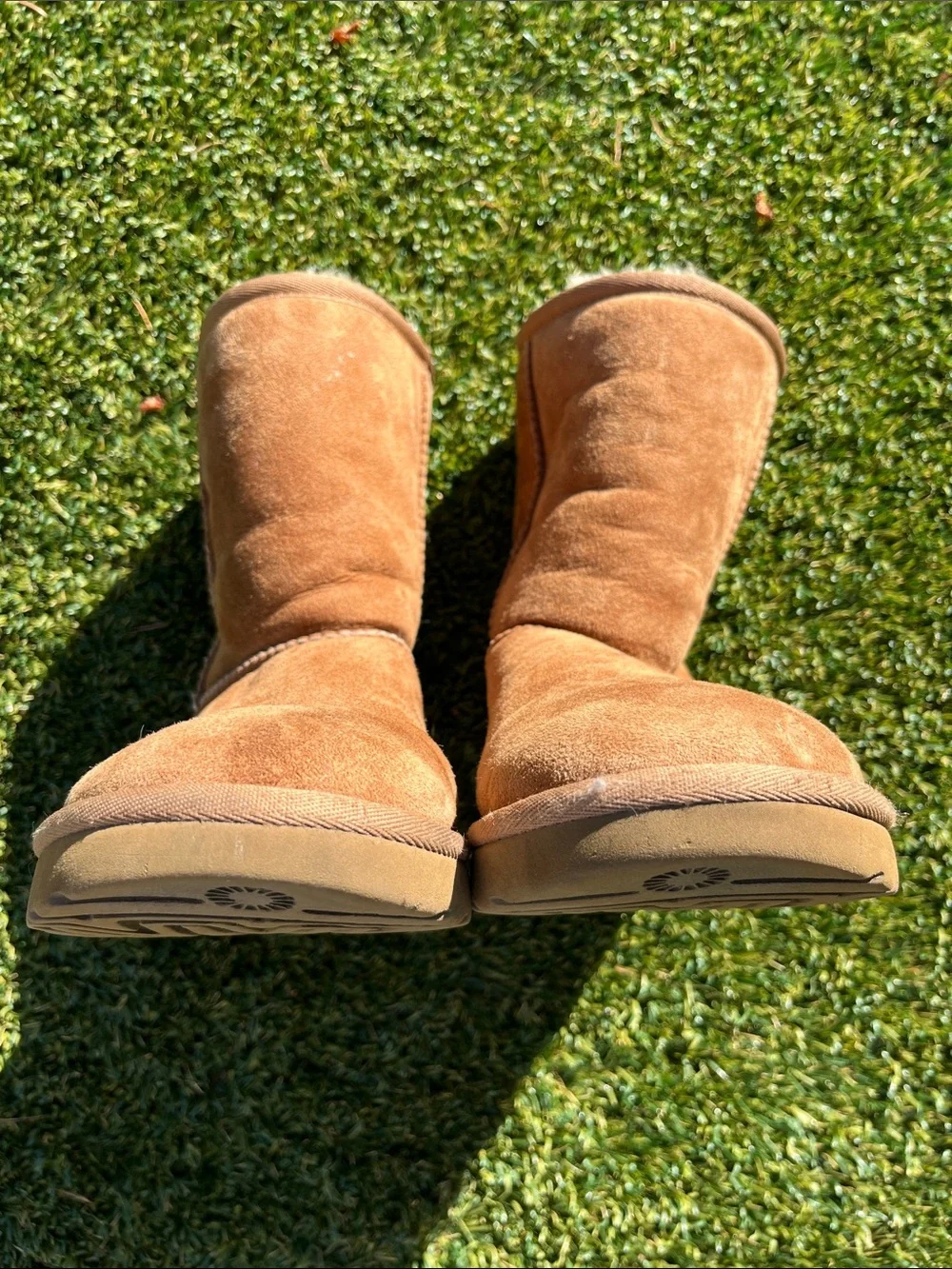 Ugg Tan Boots mid rise women 8